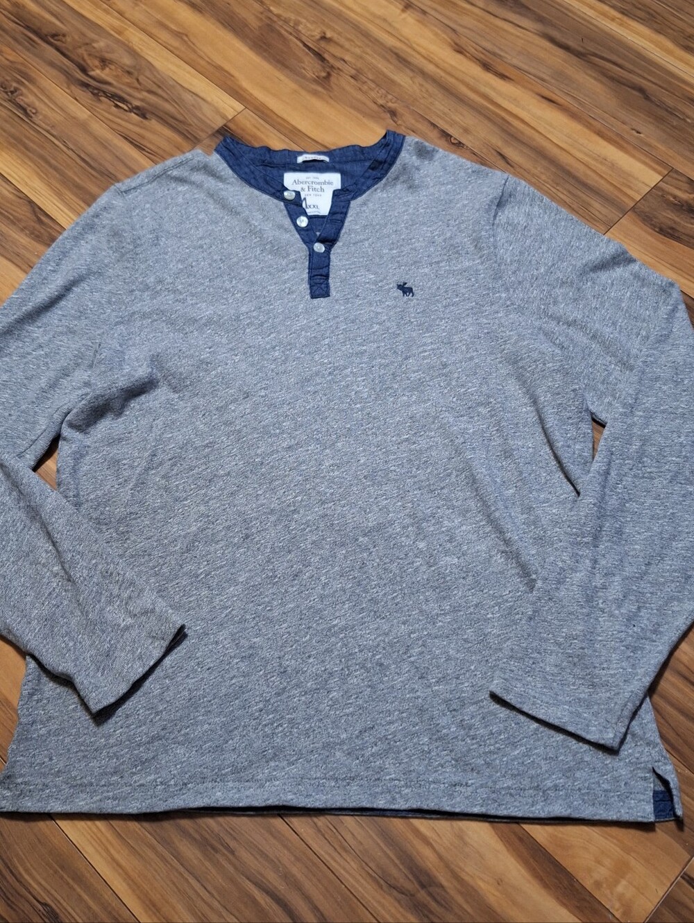 Abercrombie And Fitch Muscle mens XXL henley shirt